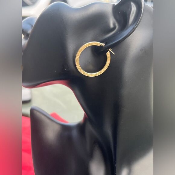 18k Gold Plated Sterling Silver Hoop Earrings - Picture 6 of 7